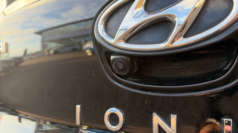 Hyundai IONIQ 1.6 GDi Plug-in Hybrid Premium 5dr DCT Hatchback